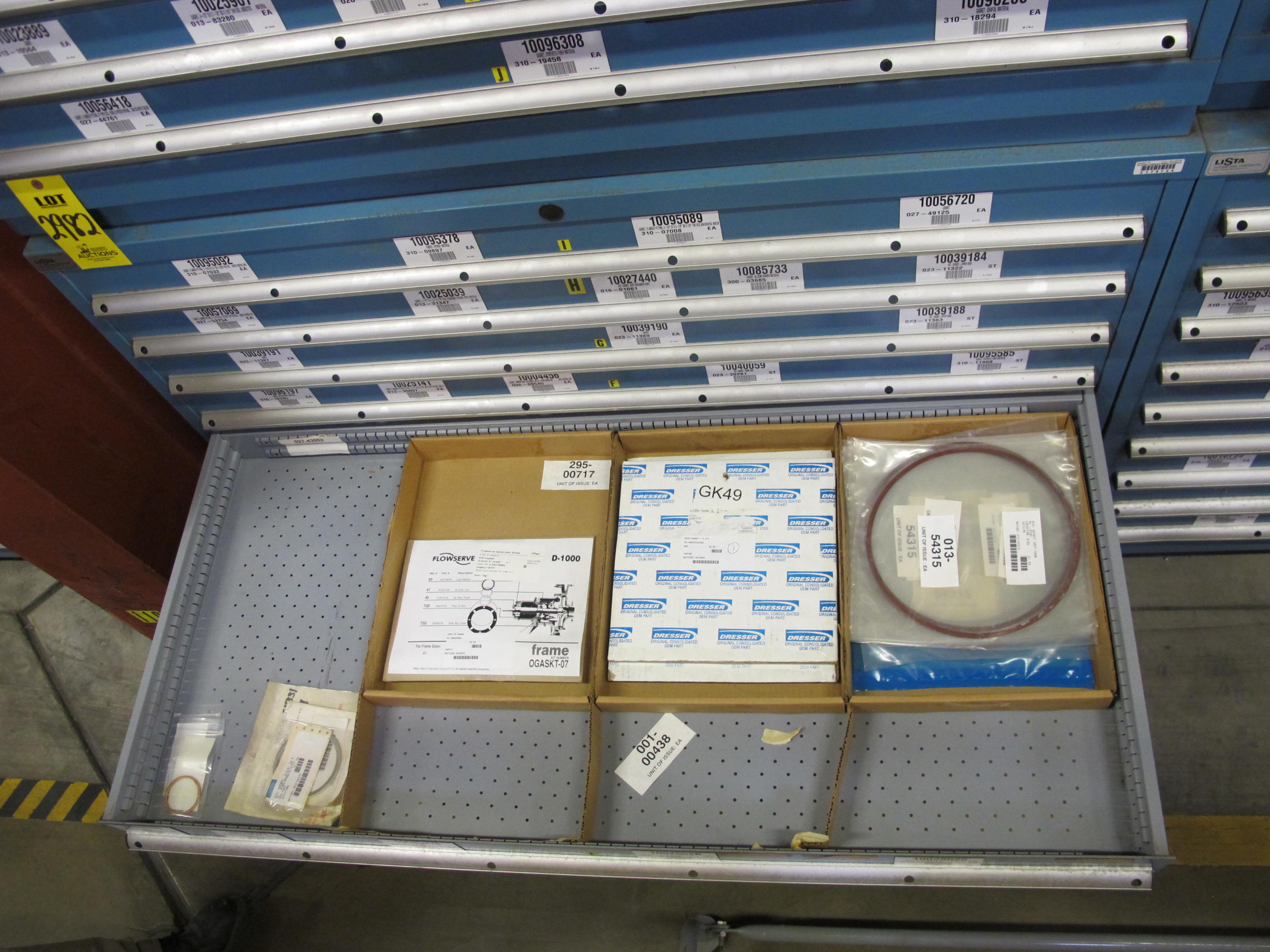 LISTA HEAVY DUTY 9-DRAWER PARTS CABINET W/ CONTENTS (W-50) LOADING & HANDLING FEE $25-